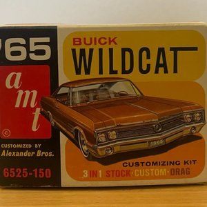 AMT 1965 Buick Wildcat Fast Back Sports Coupe 3in1 Alexander Bros